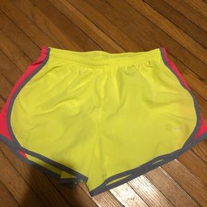 Youth Large Nike Shorts
